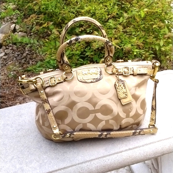 Coach Madison Signature Shoulder Bag 18650 Khaki Natural with Python Trim - Picture 1 of 12